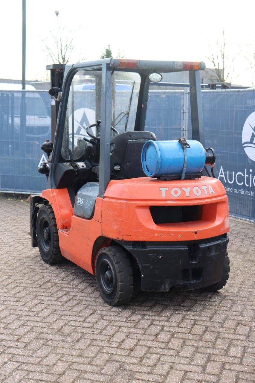 Forklift Toyota 42-7FGF25 LPG 2500kg 4.7m 2000