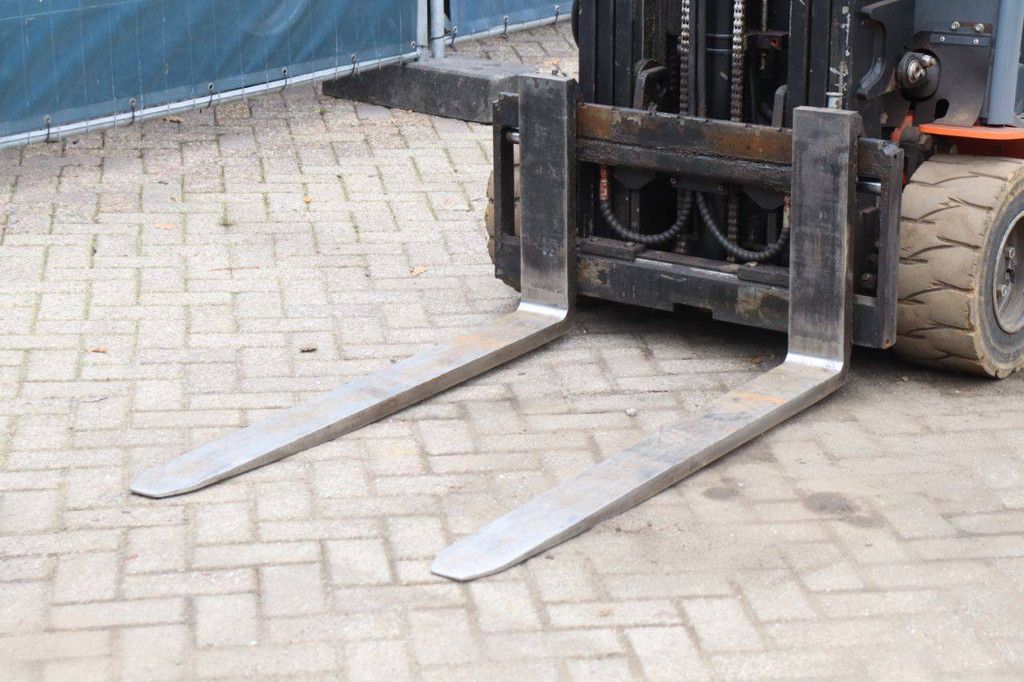 Toyota 8FBE20T Electric Forklift 2000kg 4.3m 2018