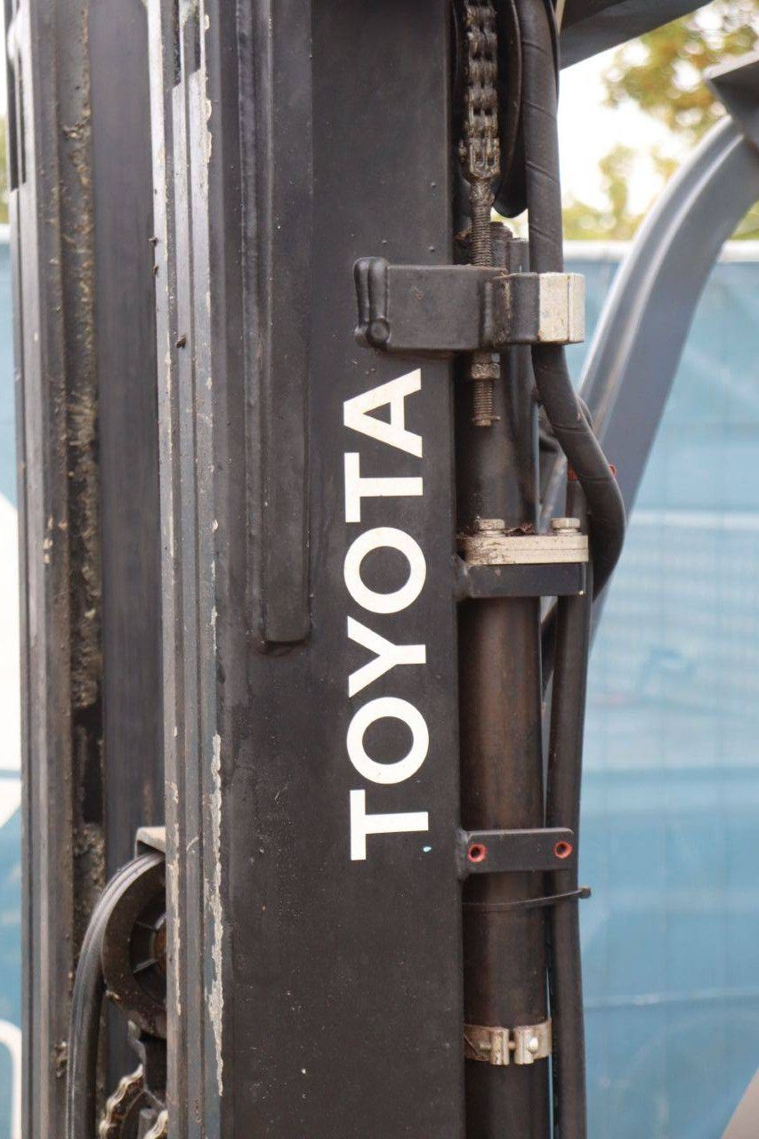 Toyota 8FBE20T Electric Forklift 2000kg 4.3m 2018