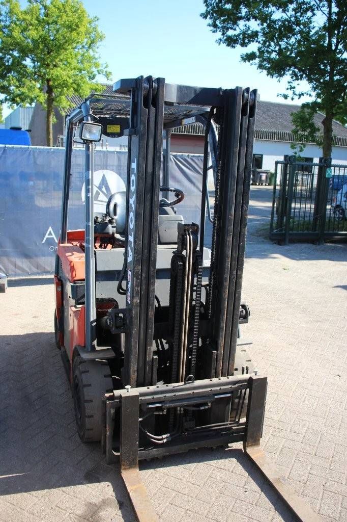 Gabelstapler Toyota 7FBMF25 Elektro 2500 kg 5,0 m 2008