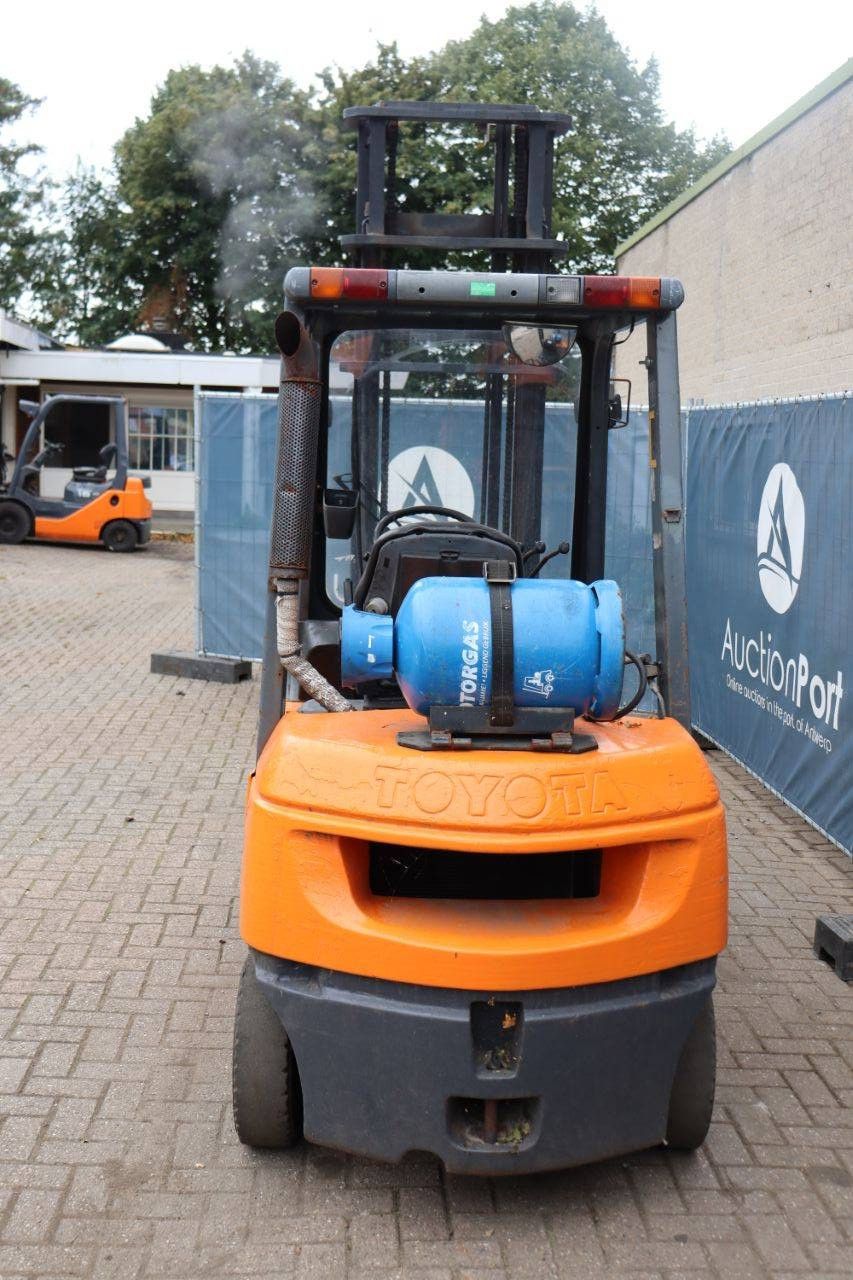 Gabelstapler Toyota 42-7FGF25 LPG 2500kg 4,7m 2004