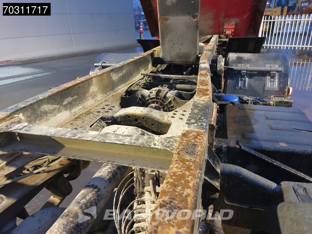 MAN TGA TGA 41.440 8X8 8x8 18m3 Meiller tipper Steelsuspension Big-Axle Manual Euro 4