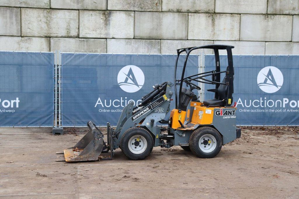 Articulated loader Giant D254SW Diesel 2019