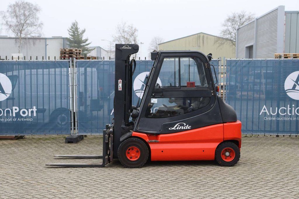 Gabelstapler Linde E30-03 Elektro 3000kg 2008