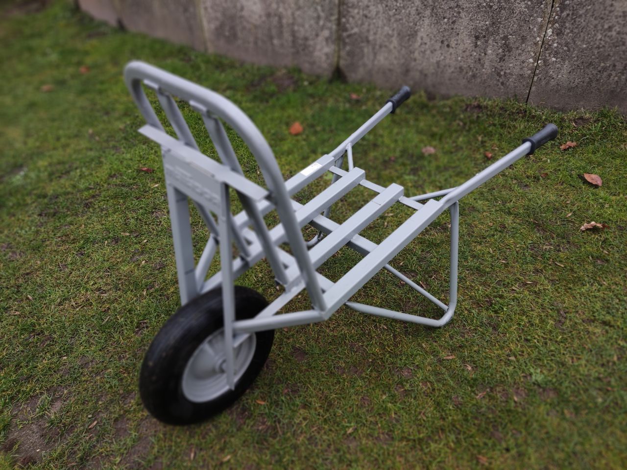 Diverse nieuwe / gebruikte bestratingsmaterialen (Orit, etc.)