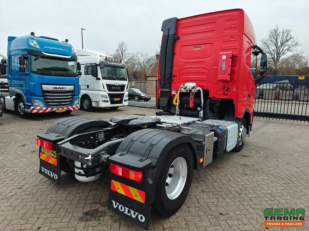 Volvo FH420 4x2 Globetrotter Euro6C - ADR - Parking air conditioning - Hydraulics - Alcoa - SmartTacho V2