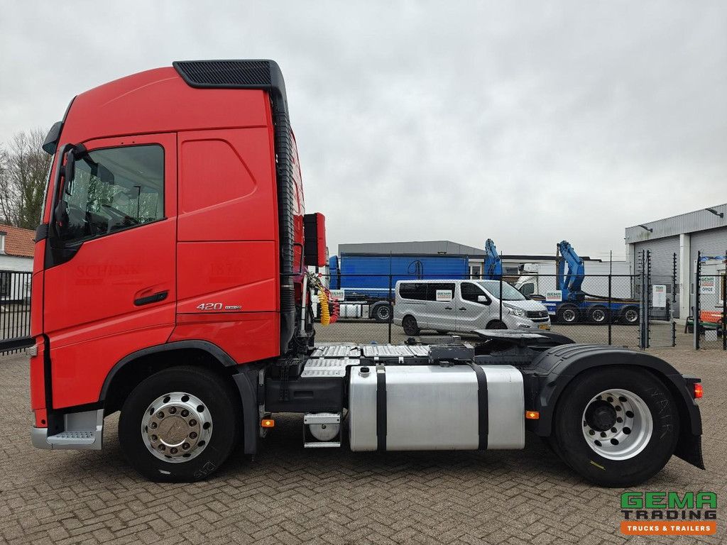 Volvo FH420 4x2 Globetrotter Euro6C - ADR - Parking air conditioning - Hydraulics - Alcoa - SmartTacho V2