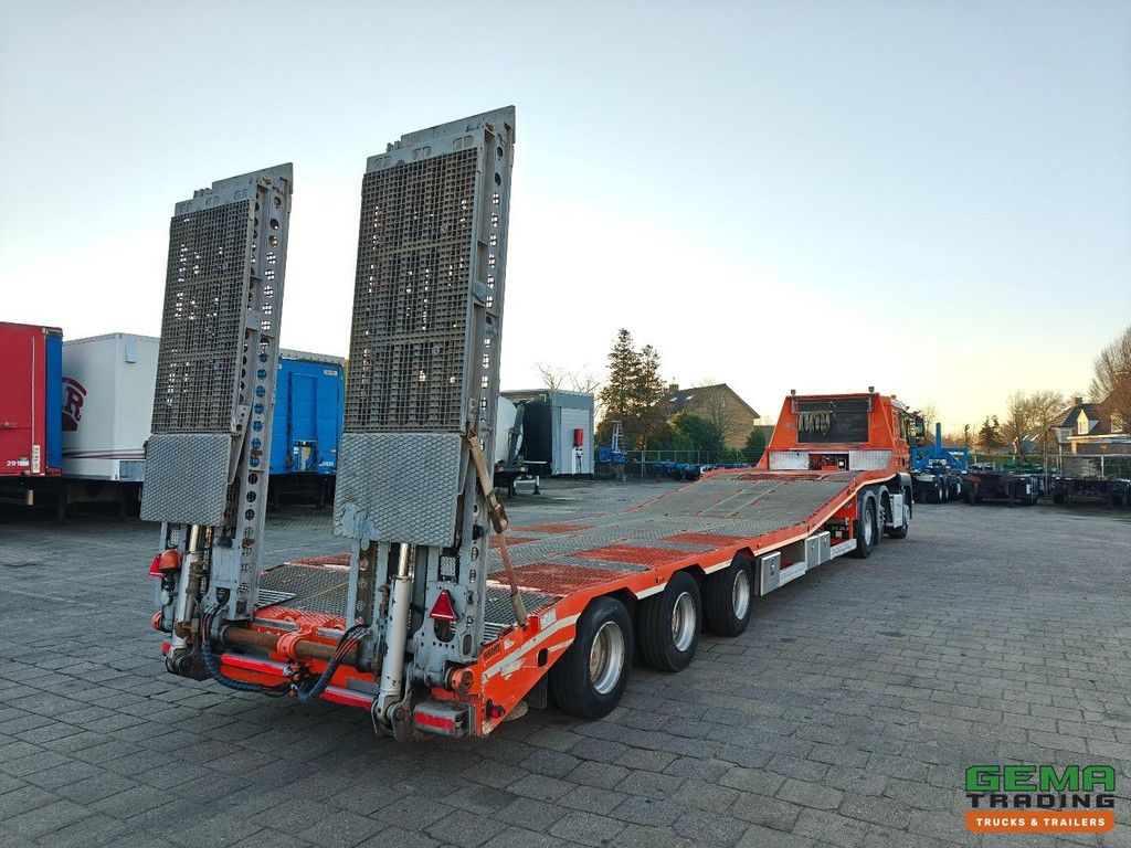 Zanner STL 45 3-achsiger SAF-Tieflader 13,5 m - 2 Lenkachsen - hydraulische Rampen 4,9 m - Hubbett - hydraulische Stützbeine - Winde - erstklassig!