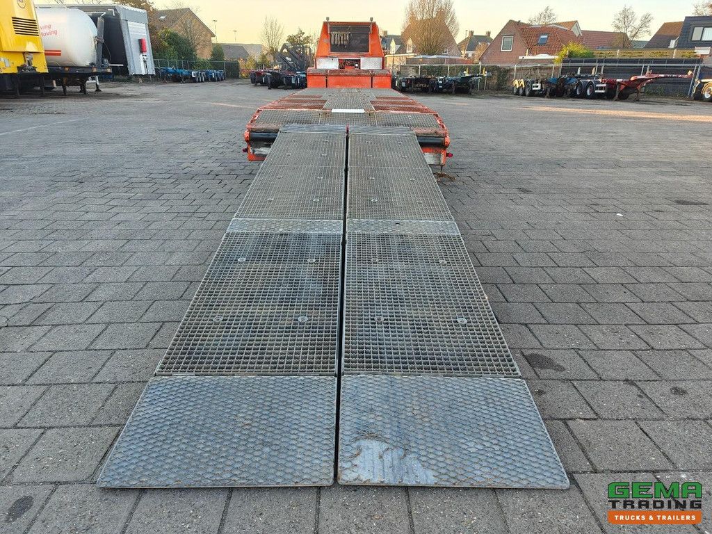 Zanner STL 45 3-achsiger SAF-Tieflader 13,5 m - 2 Lenkachsen - hydraulische Rampen 4,9 m - Hubbett - hydraulische Stützbeine - Winde - erstklassig!