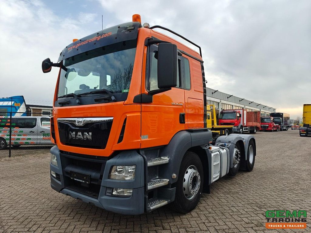 MAN TGS 26.480 6x2 Sleeper cab Euro 6A - Hydraulics - Lift axle - NATO - Dutch license plate