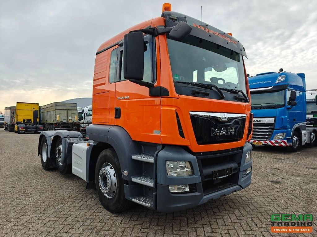 MAN TGS 26.480 6x2 Sleeper cab Euro 6A - Hydraulics - Lift axle - NATO - Dutch license plate