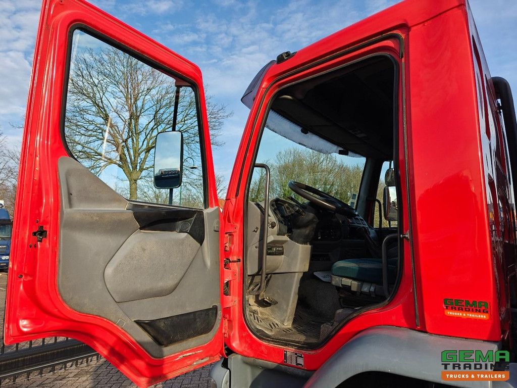 DAF FA LF55.250 4x2 Daycab Euro 3 - Manual transmission - 6.65m ramp - Hydraulic ramp - 197,000 km Original