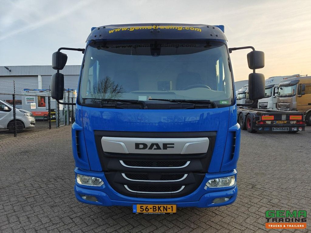 DAF LF 210 FA 4x2 Daycab Euro6C - 12T - Closed box 6m + tail lift 2000kg - ALU Body