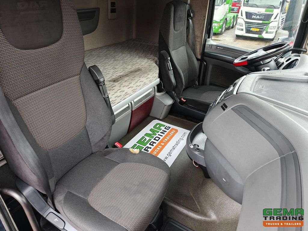 DAF XF 460 FT 4x2 Spacecab Euro6A - MEGA - Retarder - Dubbele Tanks - StandAirco - SmartTacho V2 - 05/2026 APK