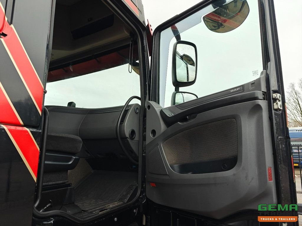 DAF XF 460 FT 4x2 Spacecab Euro6A - MEGA - Retarder - Dubbele Tanks - StandAirco - SmartTacho V2 - 05/2026 APK