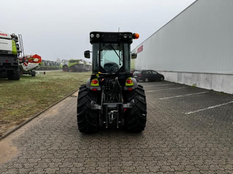 Claas NEXOS 220 S