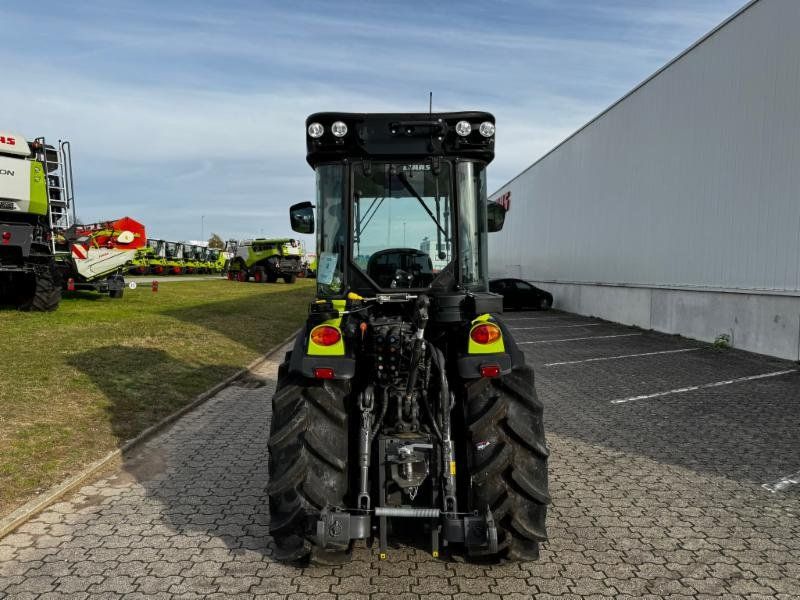 Claas NEXOS 240 S