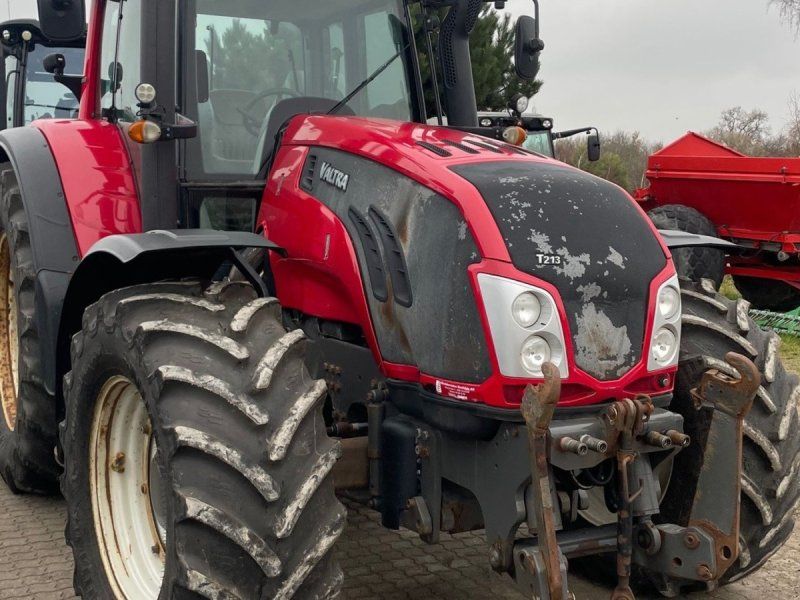 Valtra T213 Versu- Den fra TV serien Høsten-