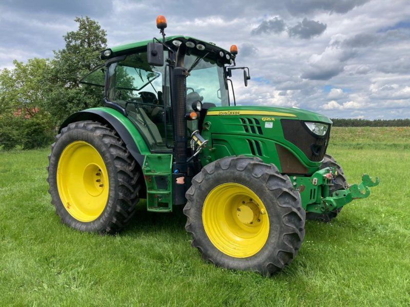 John Deere 6125R