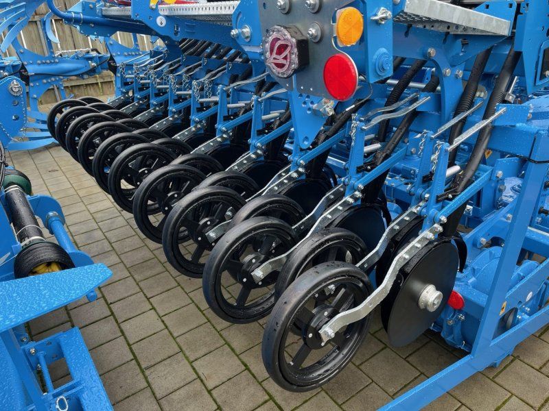 Lemken Zirkon 12/300 u. Saphir 9/300-150