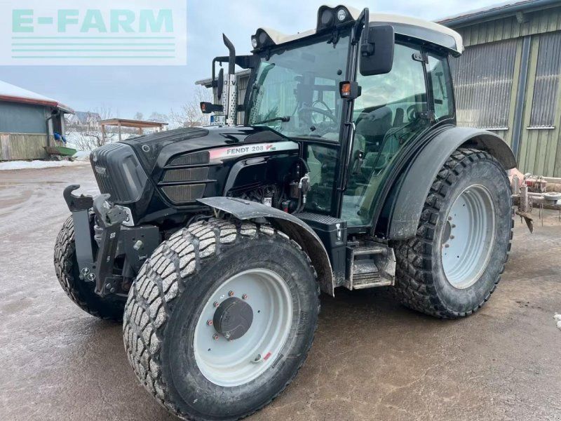 Fendt 208
