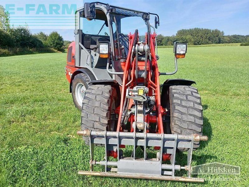 Weidemann 2070 cx 80lp