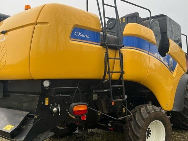 New Holland CX6090 4WD