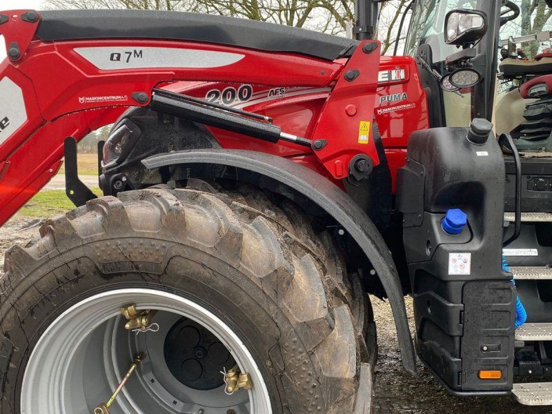 Case IH Puma 200 CVX med frontlæsser