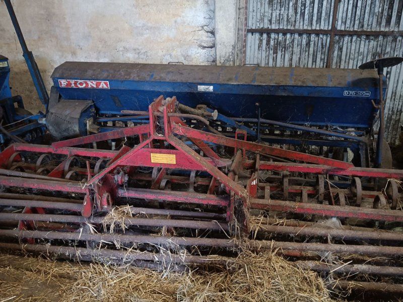 Fiona med Doublet-Record harve med 2,5 m såmaskine til reservede