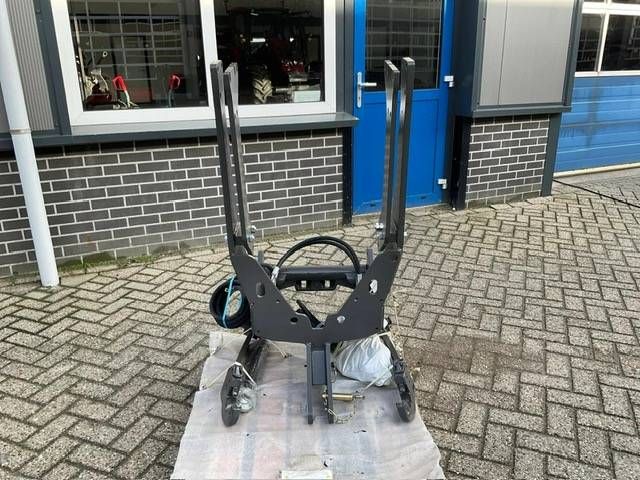 Valtra A74-A94 Zuidberg fronthef