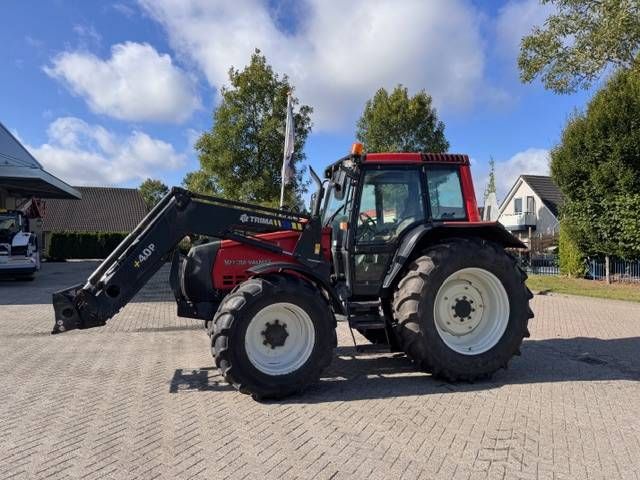 Valtra Valmet 6550 hitech met voorlader