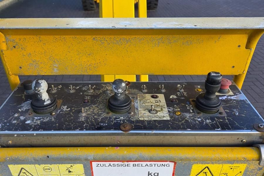 Genie S85 As-Is, Diesel, 4x4 Drive, 27.7m Working Height