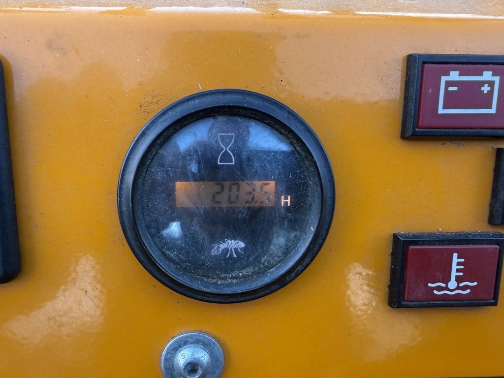 Giant SK252 D skid schranklader / minishovel