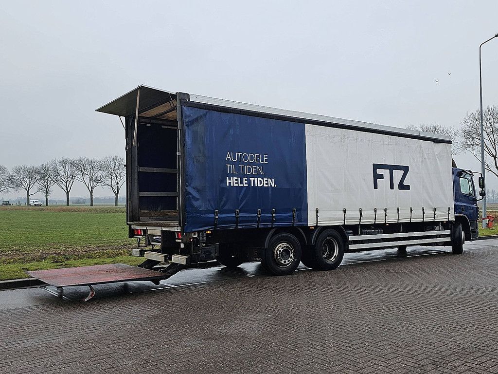 DAF CF 75.310 6x2 fan taillift