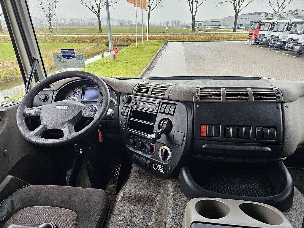 DAF CF 75.310 6x2 fan taillift