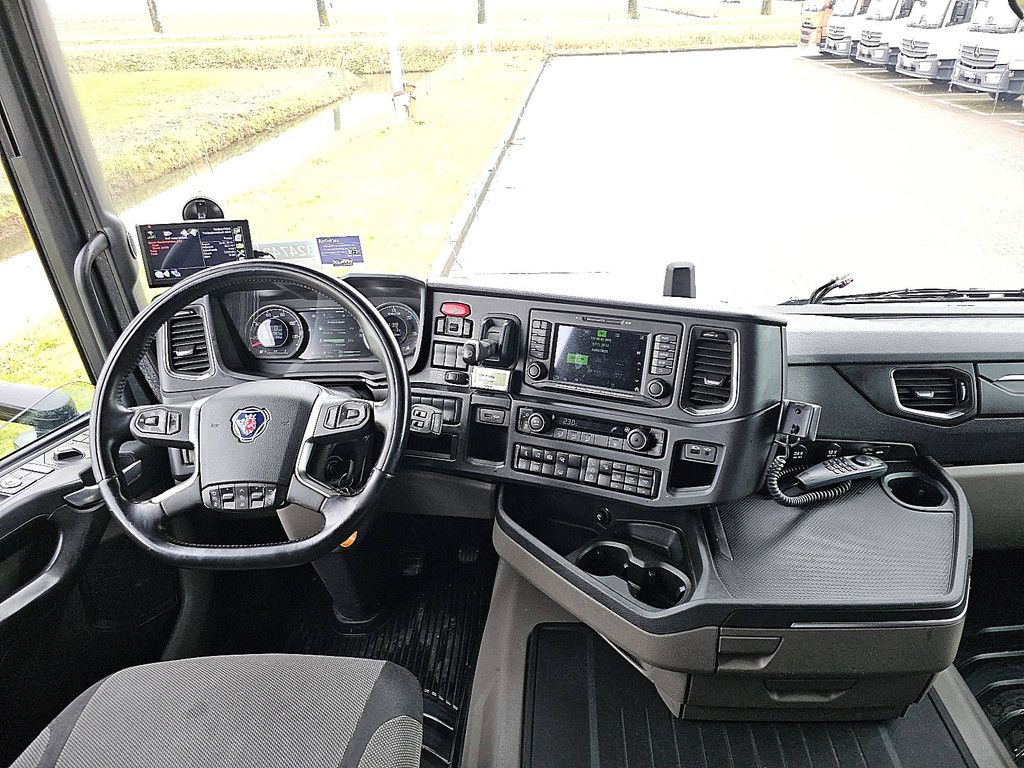 SCANIA R450