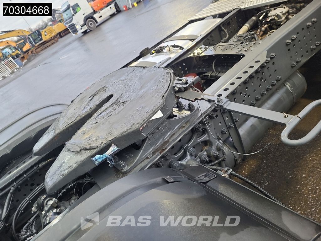 Mercedes Actros 1845 4X2 GigaSpace Retarder MirrorCam Navi Euro 6