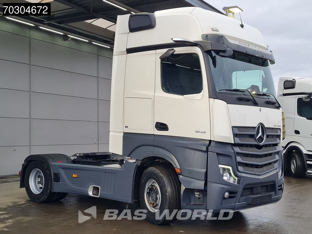 Mercedes Actros 1845 4X2 GigaSpace Retarder MirrorCam Navi Euro 6