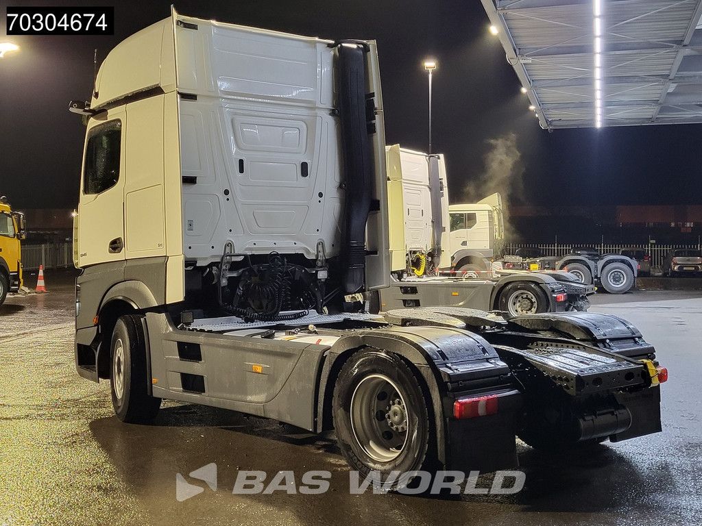 Mercedes Actros 1845 4X2 GigaSpace Retarder MirrorCam Navi Euro 6