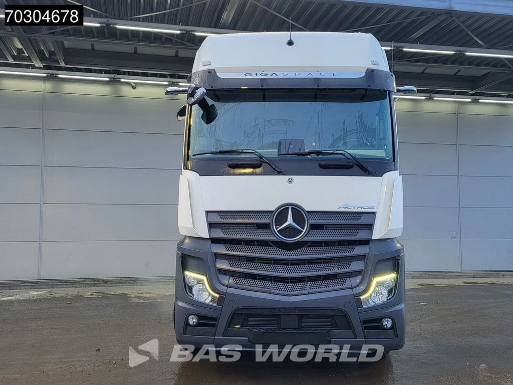 Mercedes Actros 1845 4X2 GigaSpace Retarder MirrorCam Navi Euro 6