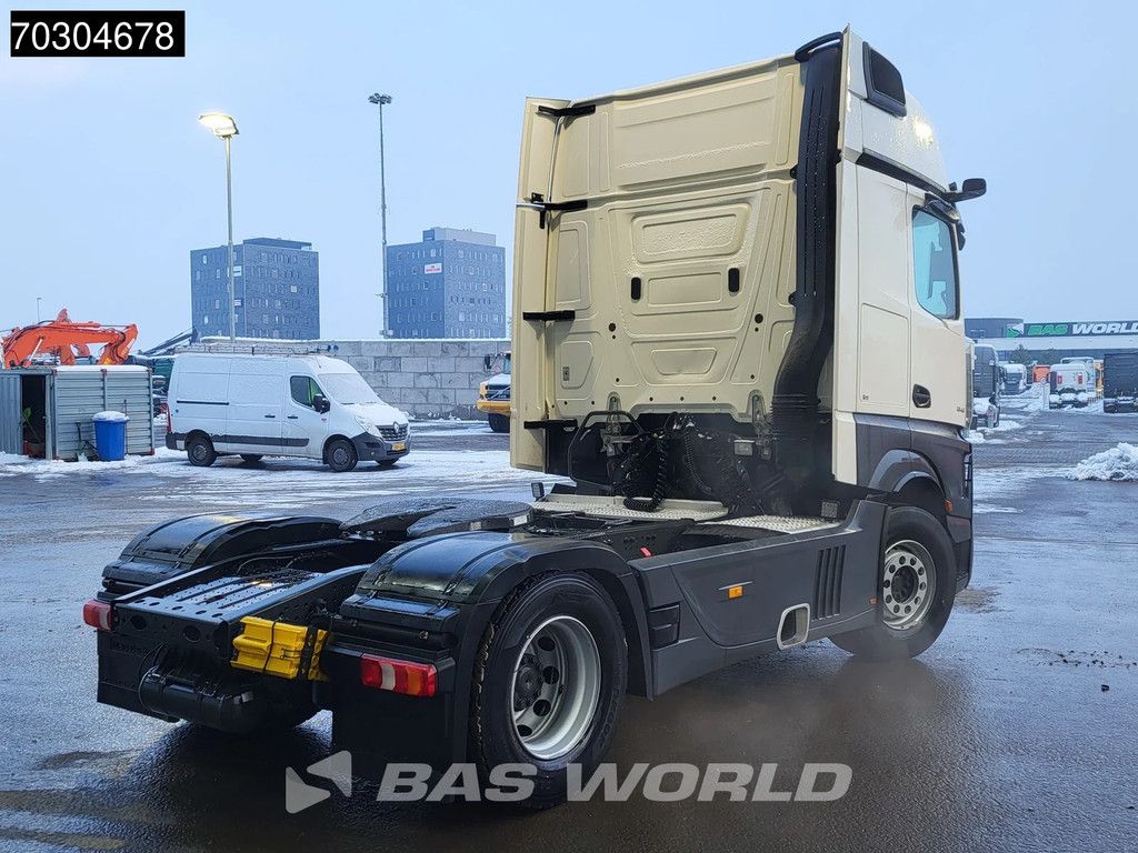 Mercedes Actros 1845 4X2 GigaSpace Retarder MirrorCam Navi Euro 6