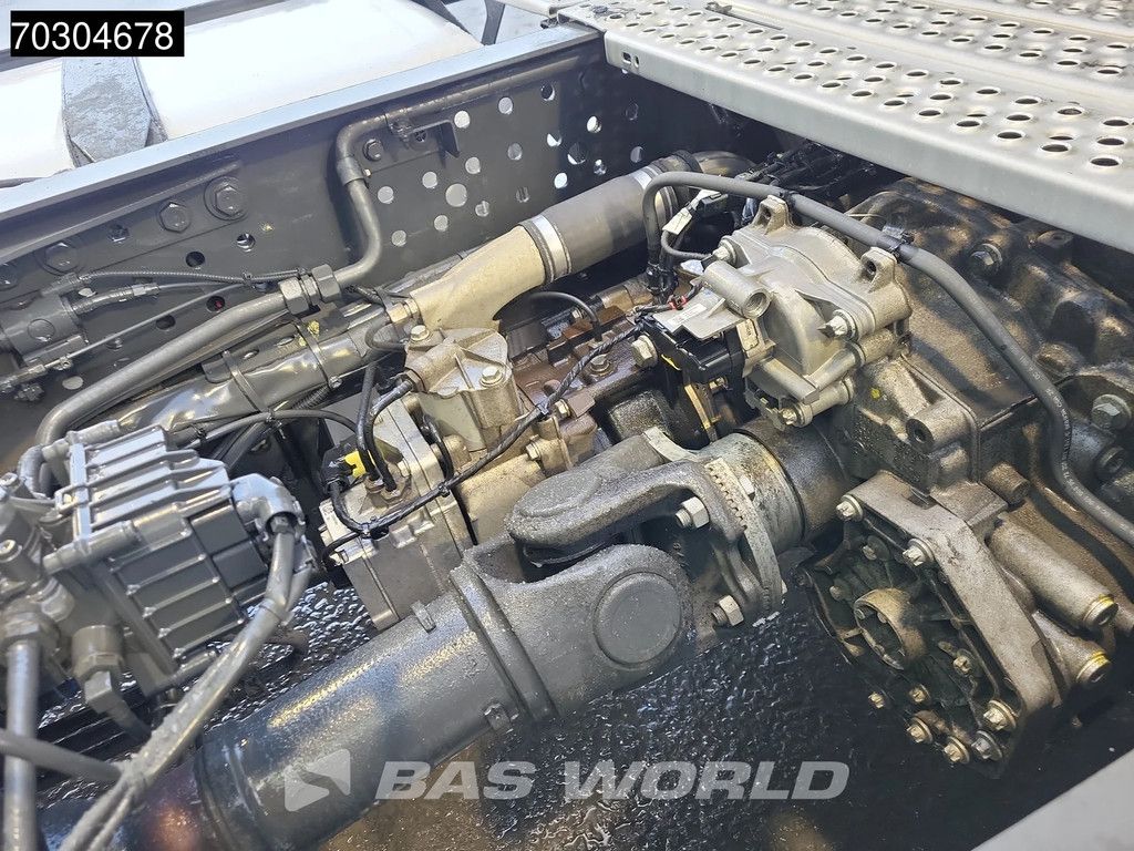 Mercedes Actros 1845 4X2 GigaSpace Retarder MirrorCam Navi Euro 6