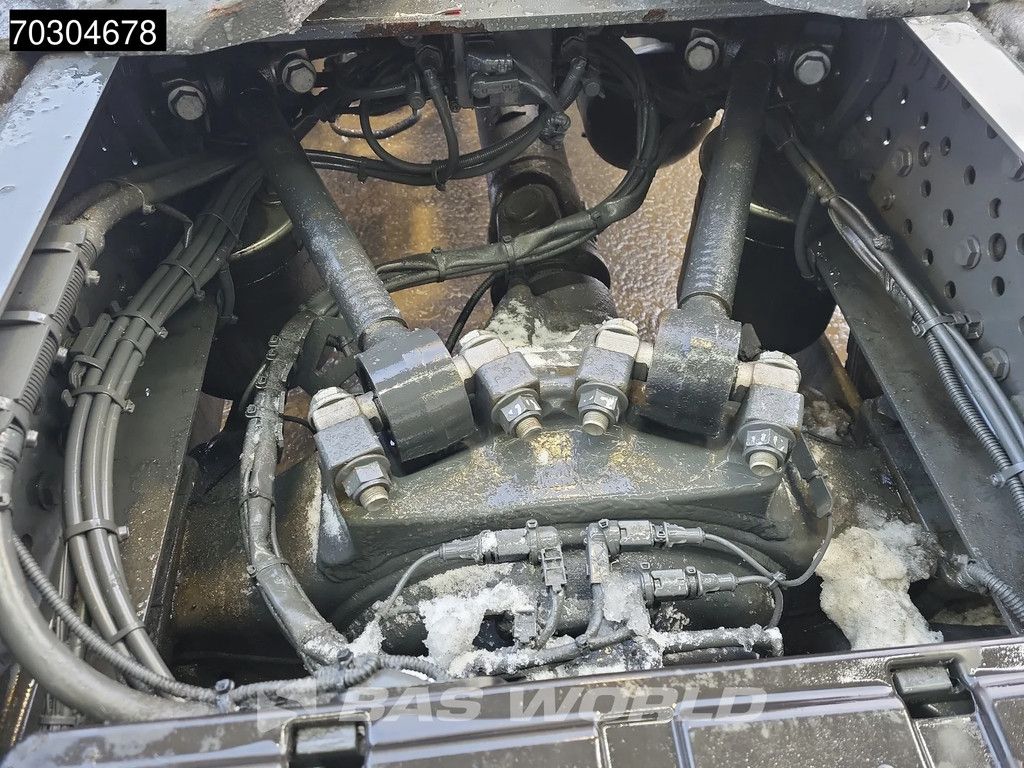 Mercedes Actros 1845 4X2 GigaSpace Retarder MirrorCam Navi Euro 6