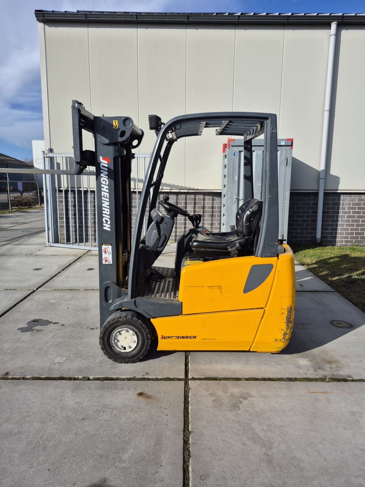 Jungheinrich EFG DFac 15 triplex sideshift bj 200