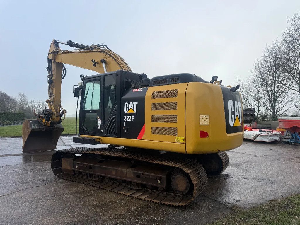 Caterpillar Caterpillar 323 FL rupskraan excavator