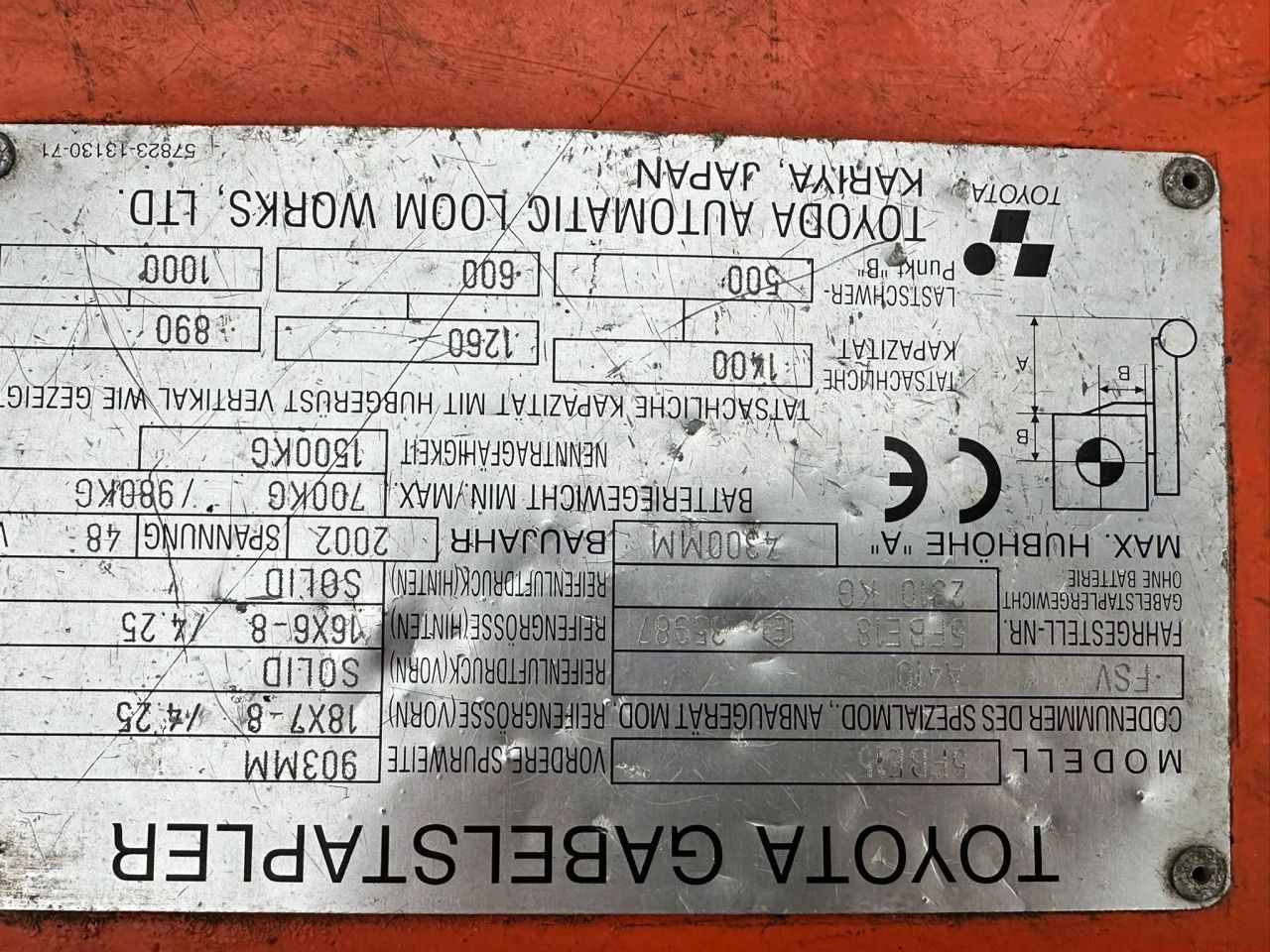 TE KOOP: zeer nette TOYOTA heftruck