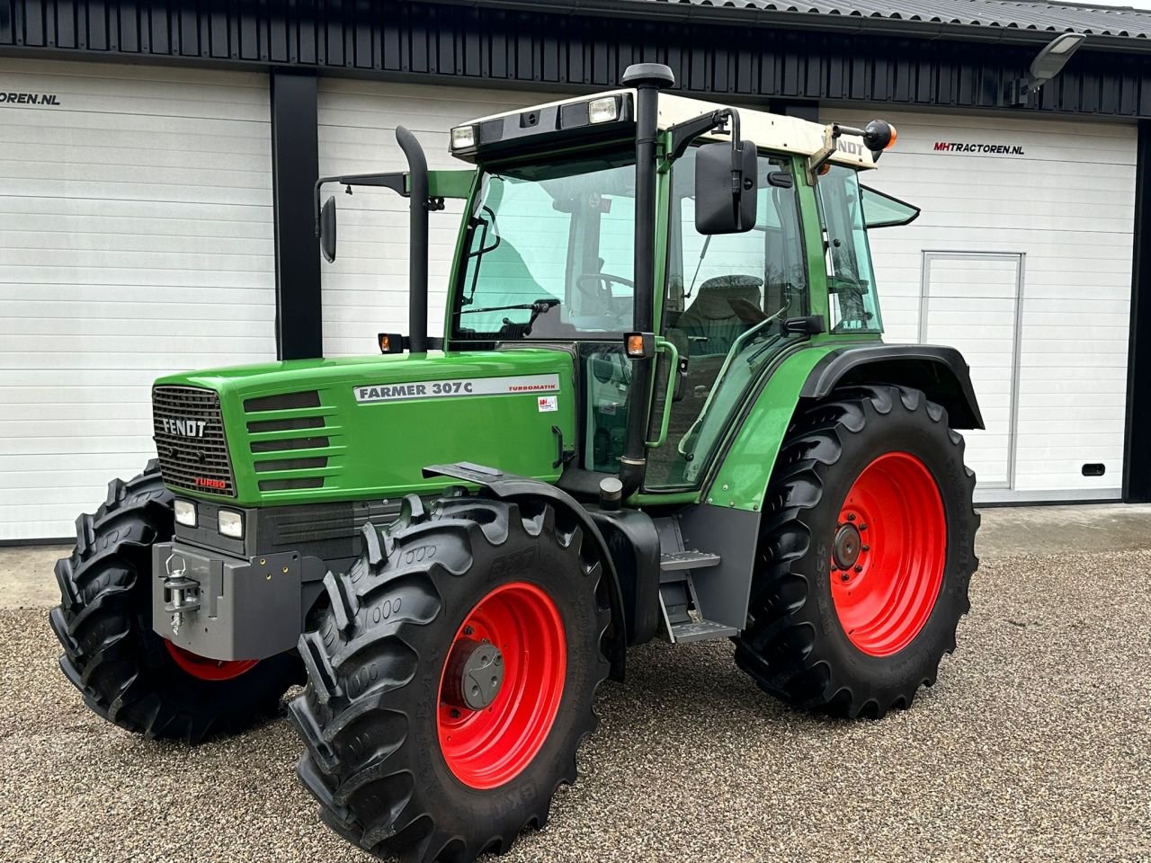 TE KOOP: zeer nette FENDT 307-C