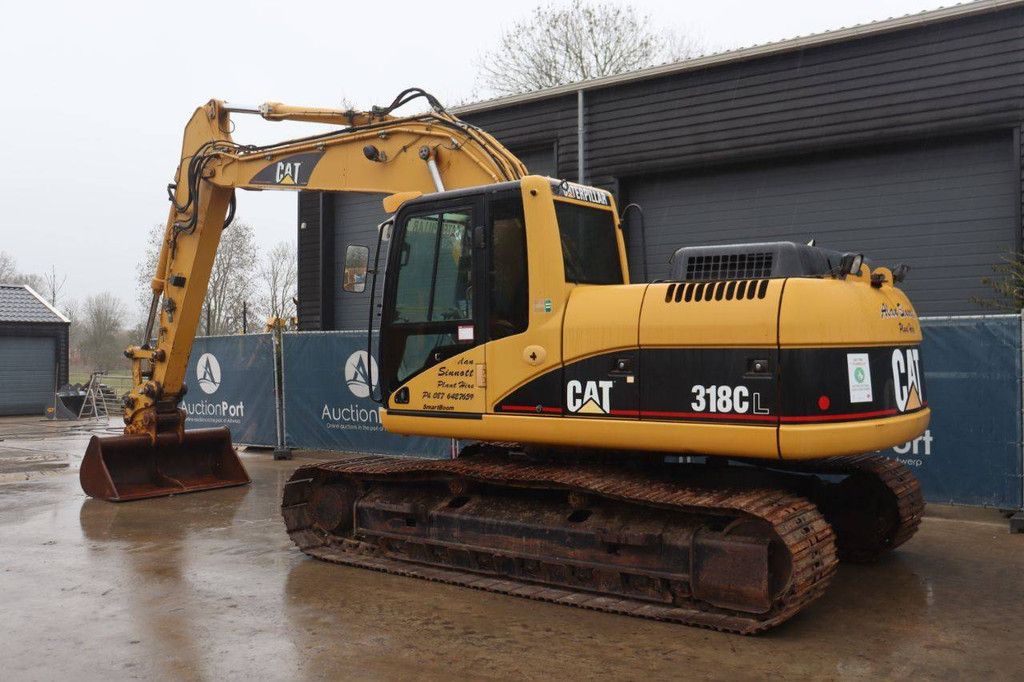 Crawler excavator Caterpillar 318CL Diesel 2005