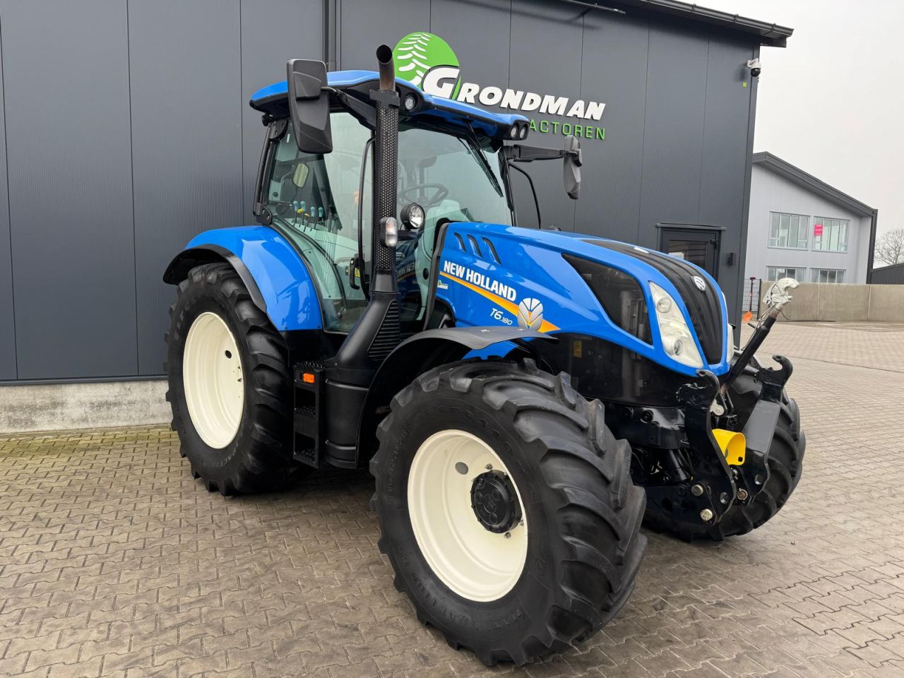 New Holland T6.180