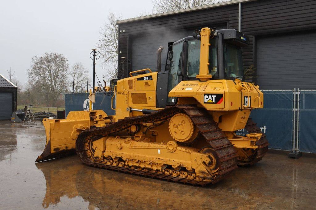 Bulldozer Caterpillar D6N LGP Diesel
